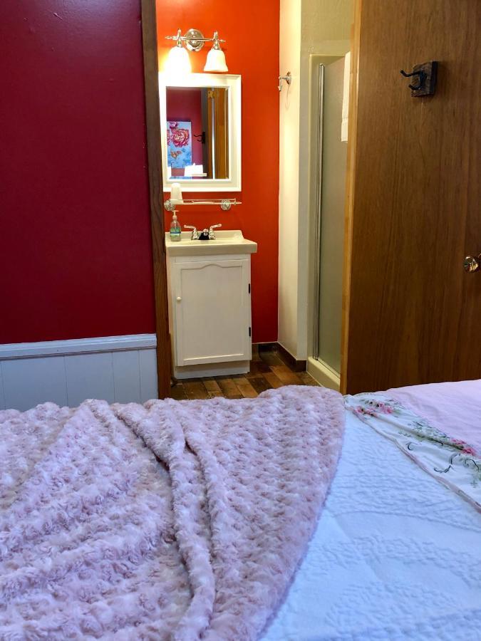 Country Inn Guesthouse フォート・ブラッグ エクステリア 写真