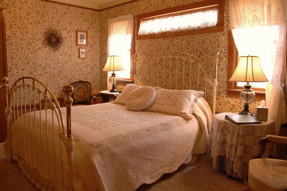 Country Inn Guesthouse フォート・ブラッグ エクステリア 写真